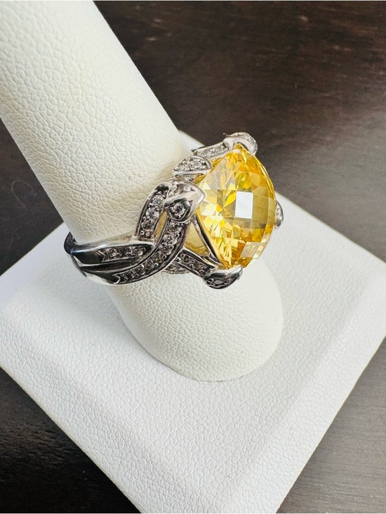 Jewelry - Vintage Sterling Silver Citrine Statement Ring size 10